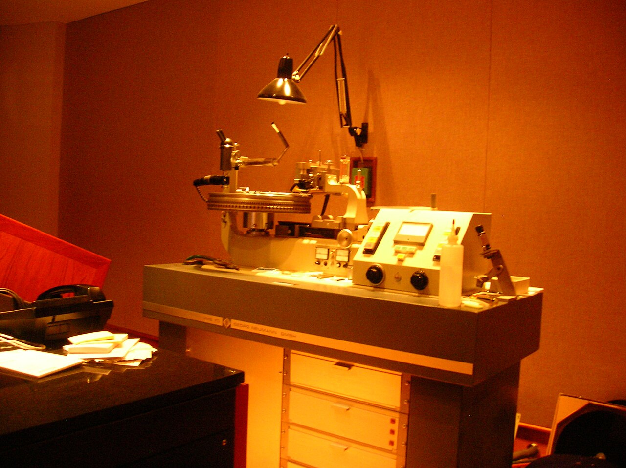 Reference acetate discs cut on a Neumann VMS-70 lathe.